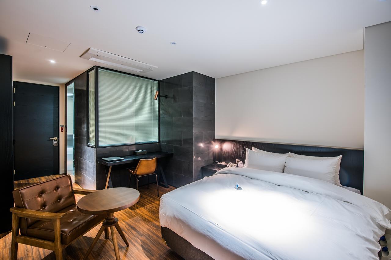 Rivertain Hotel Tegu Kültér fotó