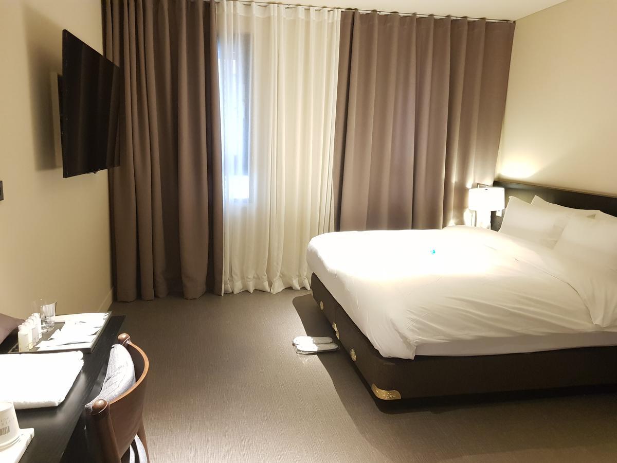 Rivertain Hotel Tegu Kültér fotó